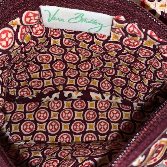 Vera Bradley Mini - Picture 3 of 3